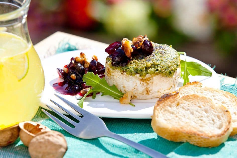 17a_1245x915px (1).jpg